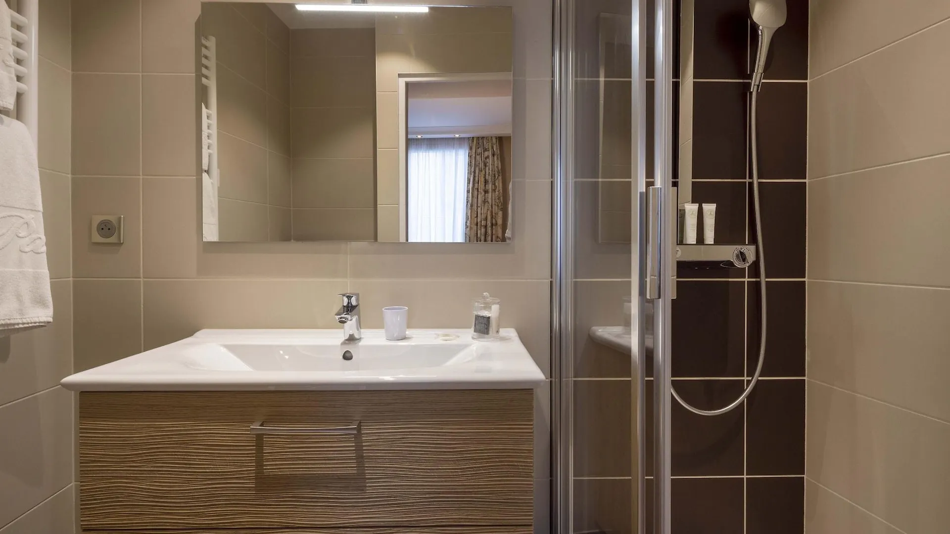 Le Regent Otel