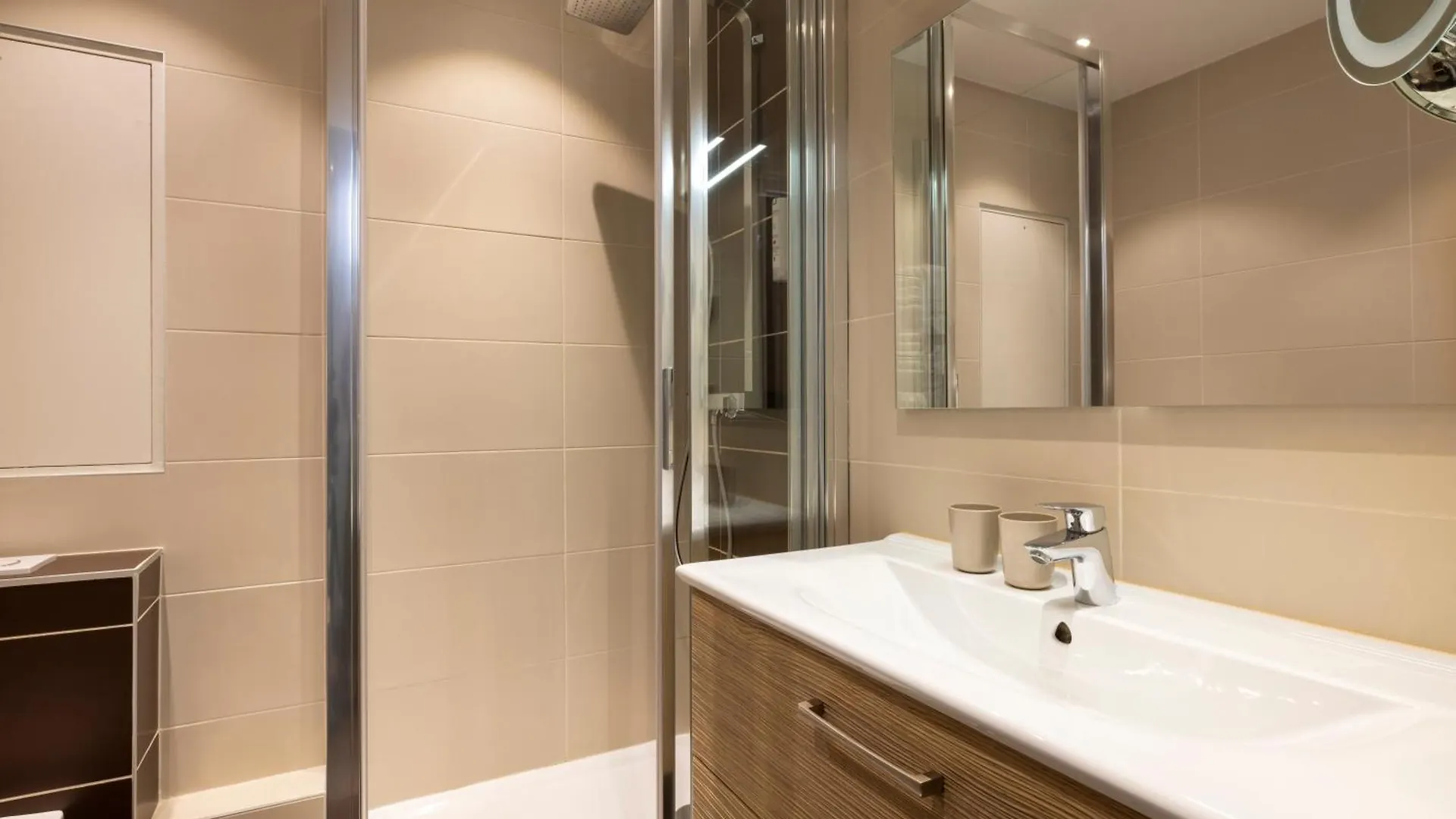 Le Regent Otel